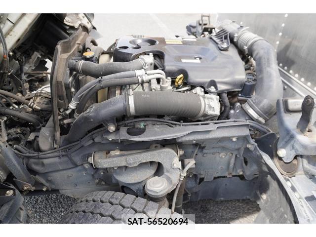 Isuzu ELF TRUCK 2017-05 8229818-13