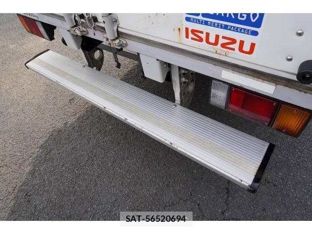 Isuzu ELF TRUCK 2017-05 8229818-26