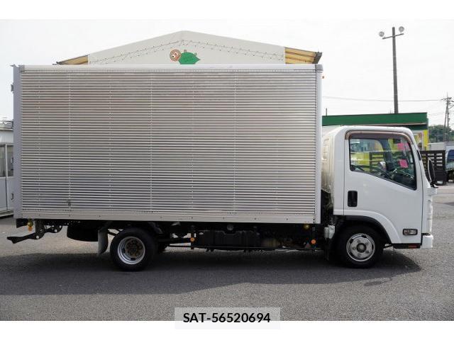 Isuzu ELF TRUCK 2017-05 8229818-4