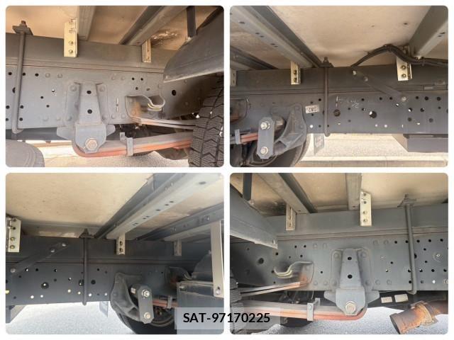 Isuzu ELF TRUCK 2017-06 8229828-19