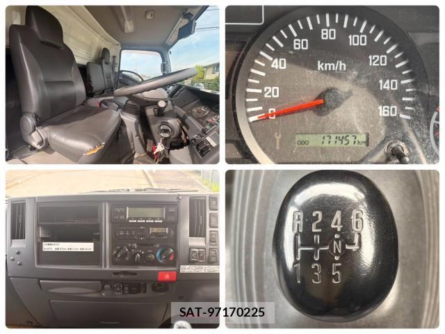 Isuzu ELF TRUCK 2017-06 8229828-21