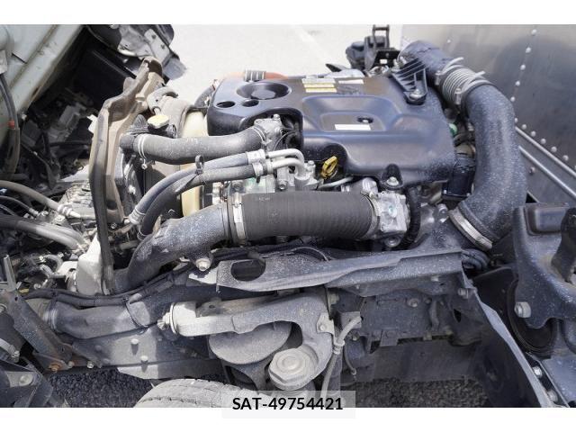 Isuzu ELF TRUCK 2018-12 8229812-13
