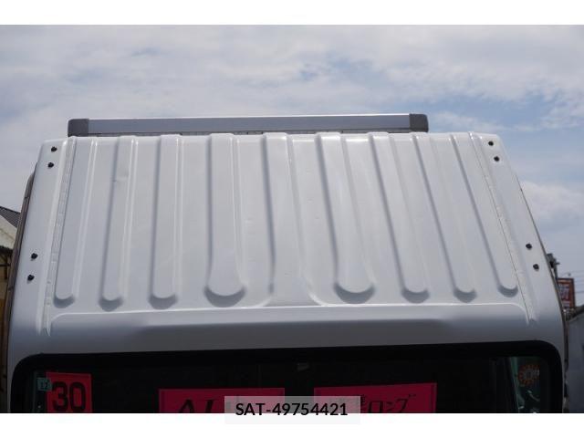 Isuzu ELF TRUCK 2018-12 8229812-15