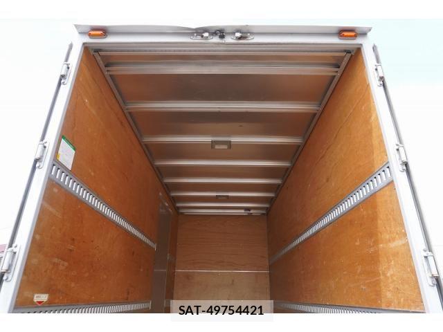 Isuzu ELF TRUCK 2018-12 8229812-20