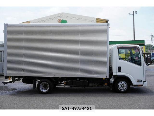 Isuzu ELF TRUCK 2018-12 8229812-4