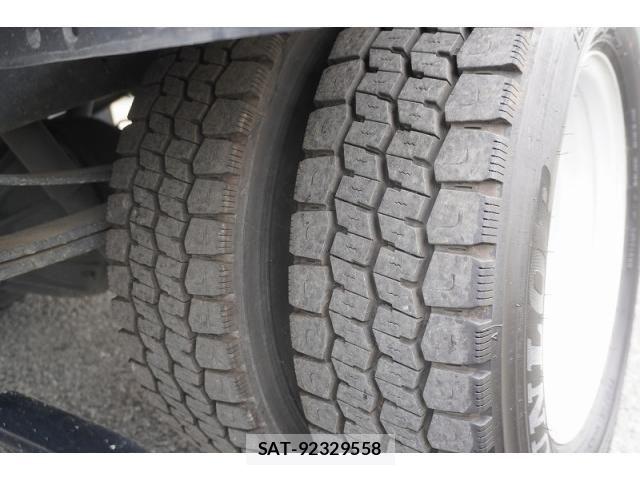 Isuzu ELF TRUCK 2018-12 8229813-9