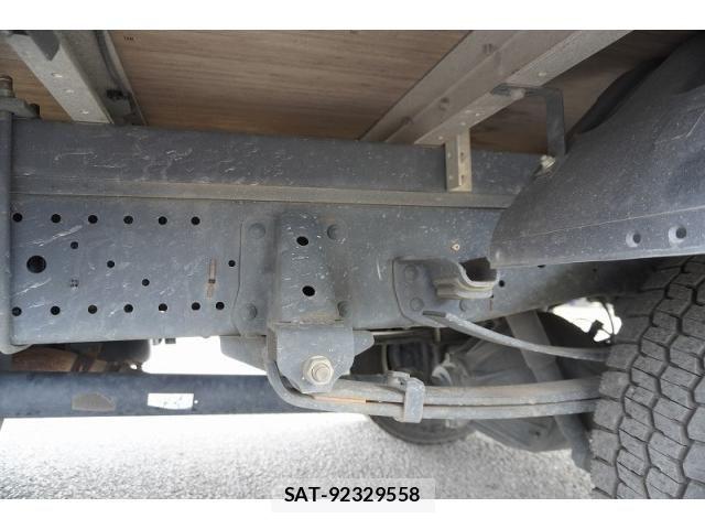 Isuzu ELF TRUCK 2018-12 8229813-10