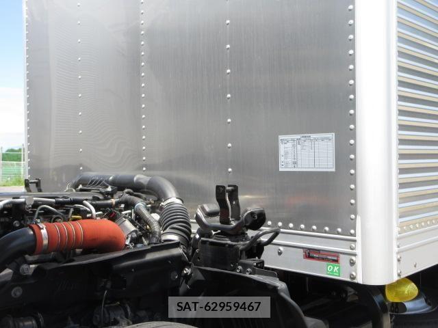 Isuzu ELF TRUCK 2023-09 8229772-13