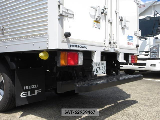 Isuzu ELF TRUCK 2023-09 8229772-19