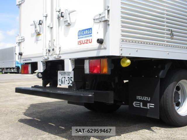 Isuzu ELF TRUCK 2023-09 8229772-20