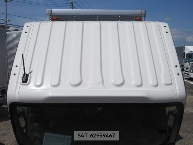 Isuzu ELF TRUCK 2023-09 8229772-8