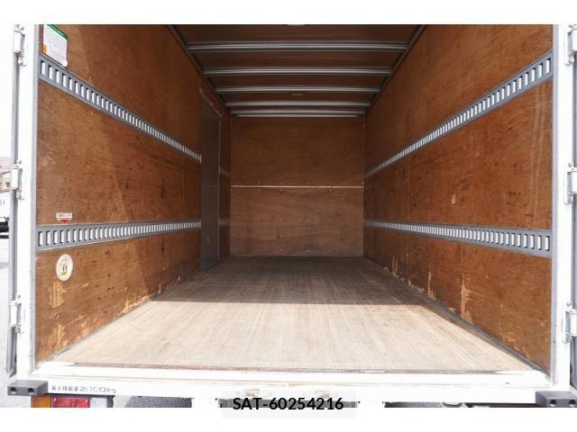Isuzu ELF TRUCK 2019-03 8229793-19