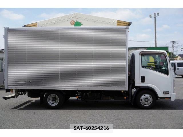 Isuzu ELF TRUCK 2019-03 8229793-4