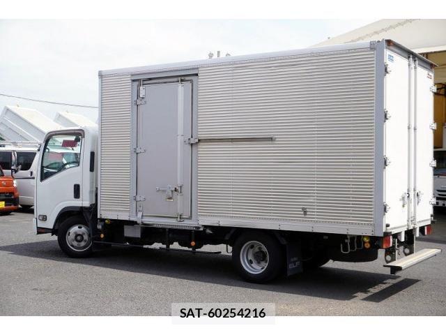 Isuzu ELF TRUCK 2019-03 8229793-6