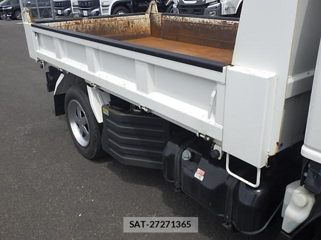 Isuzu ELF TRUCK 2018-09 8229790-3