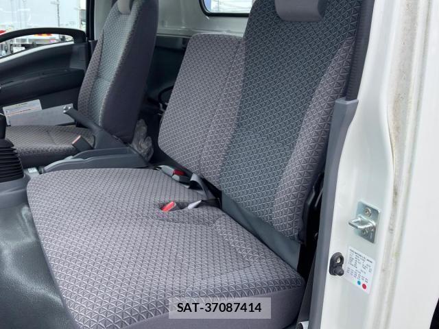 Isuzu ELF TRUCK 2021-03 8229767-20