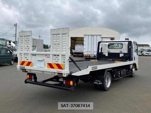 Isuzu ELF TRUCK 2021-03 8229767-2