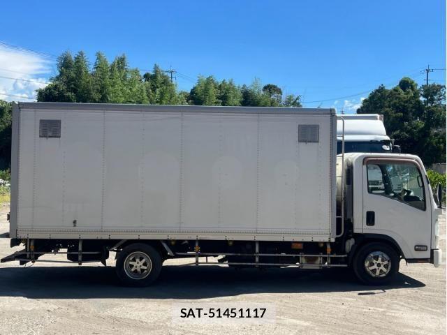 Isuzu ELF TRUCK 2012-10 8229838-8