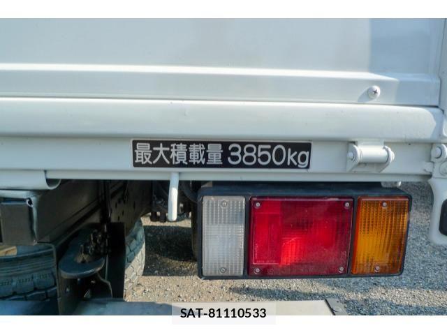 Isuzu ELF TRUCK 2019-06 8229775-9