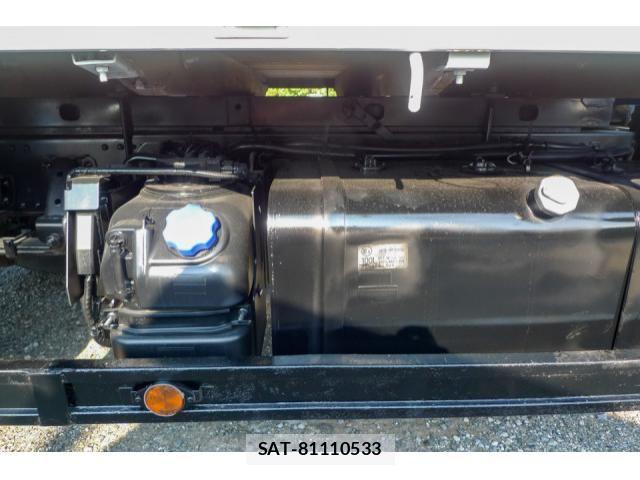 Isuzu ELF TRUCK 2019-06 8229775-22