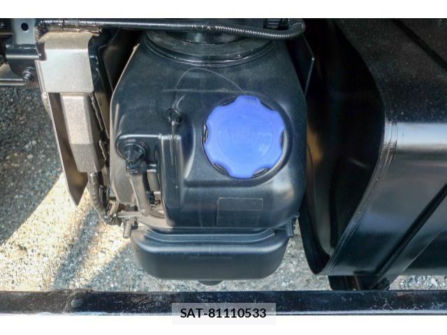 Isuzu ELF TRUCK 2019-06 8229775-23