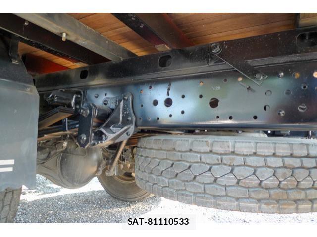 Isuzu ELF TRUCK 2019-06 8229775-24