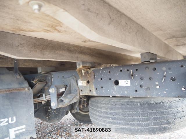 Isuzu ELF TRUCK 2011-08 8229831-23