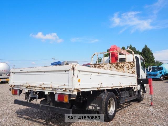 Isuzu ELF TRUCK 2011-08 8229831-4