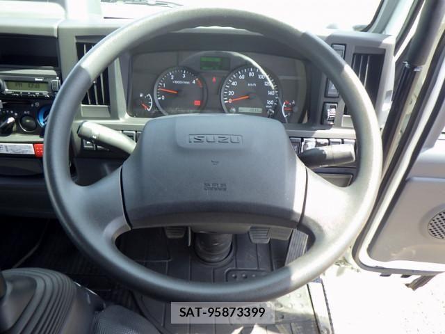 Isuzu ELF TRUCK 2022-06 8229774-16