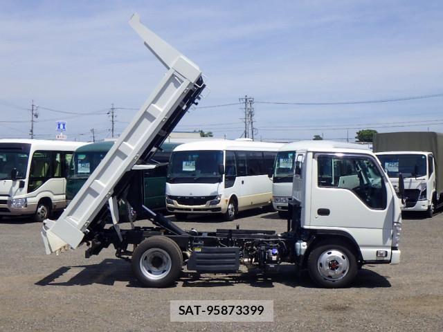 Isuzu ELF TRUCK 2022-06 8229774-7