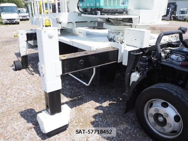 Isuzu ELF TRUCK 2018-06 8229769-18