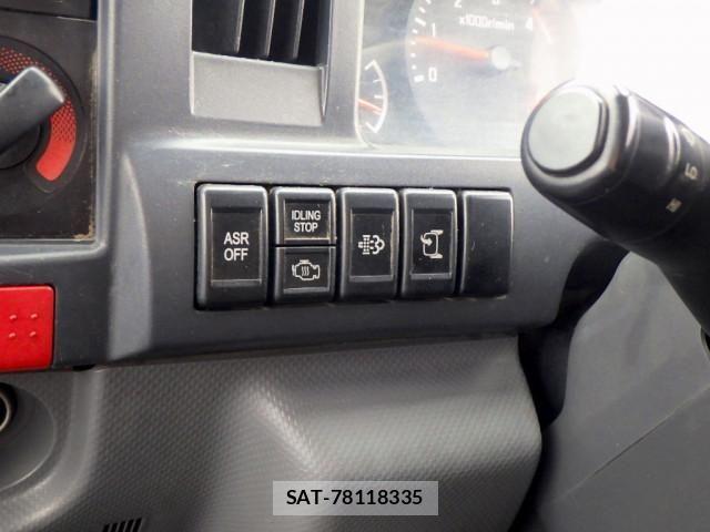 Isuzu ELF TRUCK 2014-10 8229821-16
