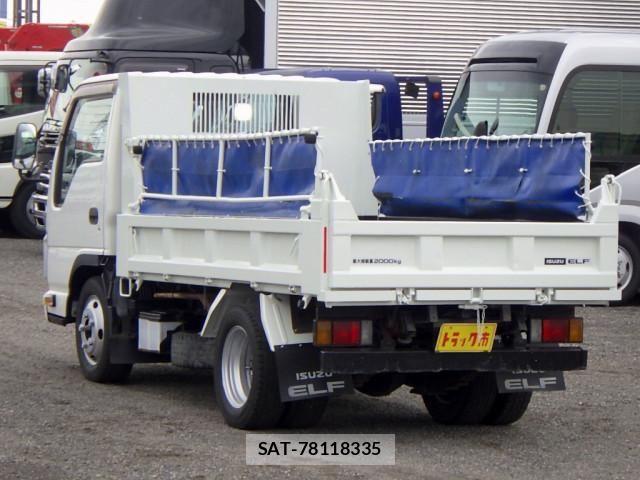 Isuzu ELF TRUCK 2014-10 8229821-26
