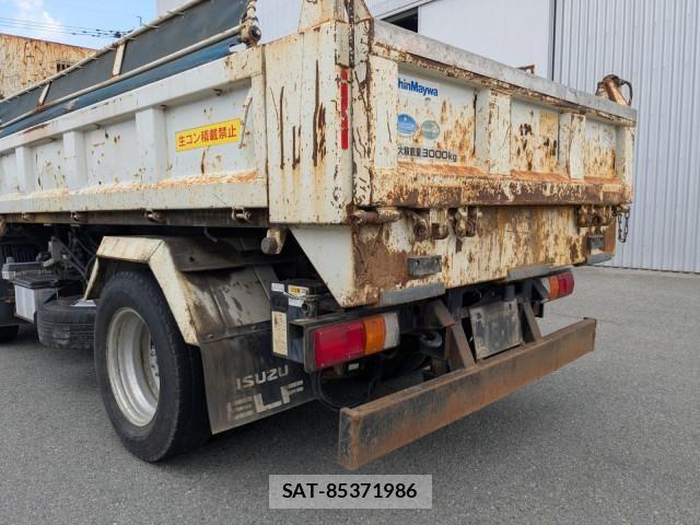 Isuzu ELF TRUCK 2017-02 8229794-4
