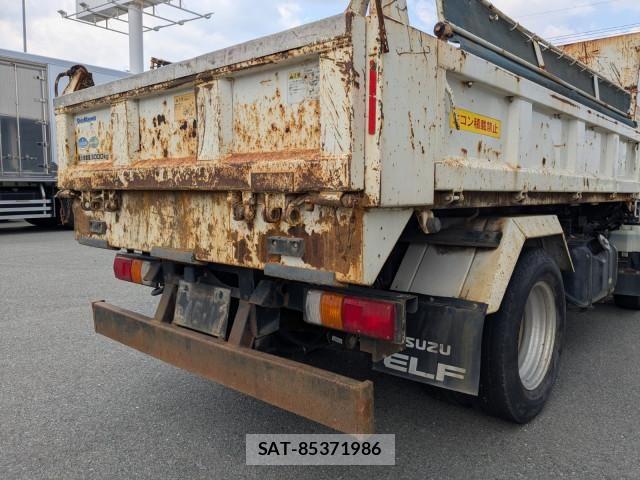 Isuzu ELF TRUCK 2017-02 8229794-5