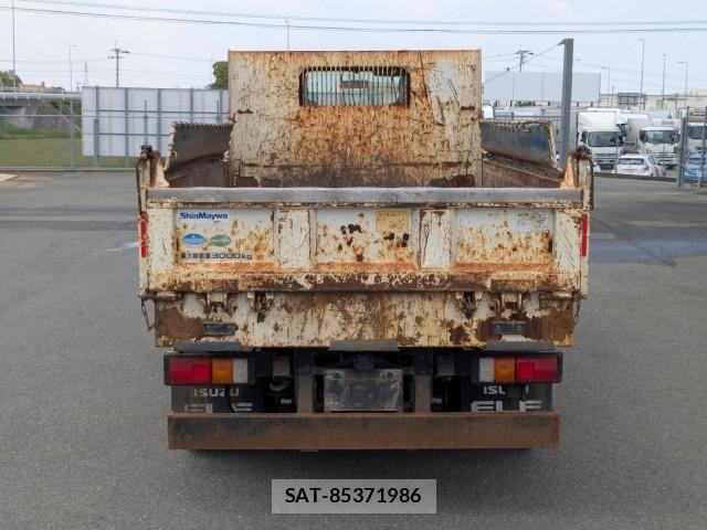Isuzu ELF TRUCK 2017-02 8229794-6