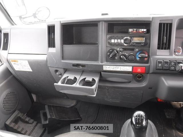 Isuzu ELF TRUCK 2018-02 8229814-16