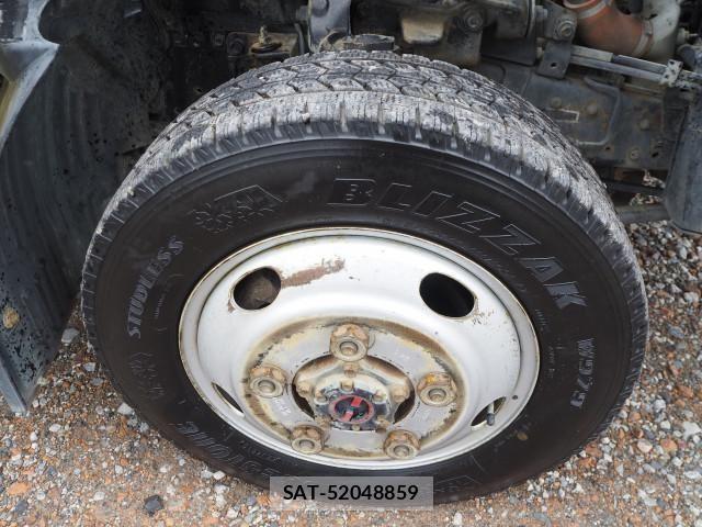 Isuzu ELF TRUCK 2013-10 8229816-9