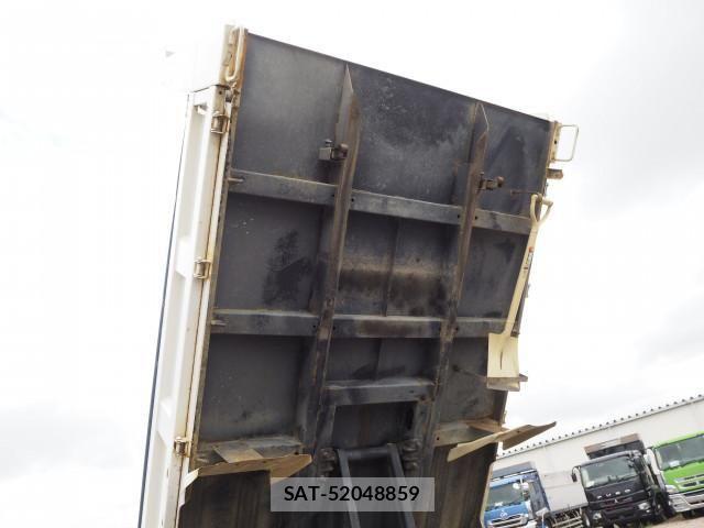 Isuzu ELF TRUCK 2013-10 8229816-12
