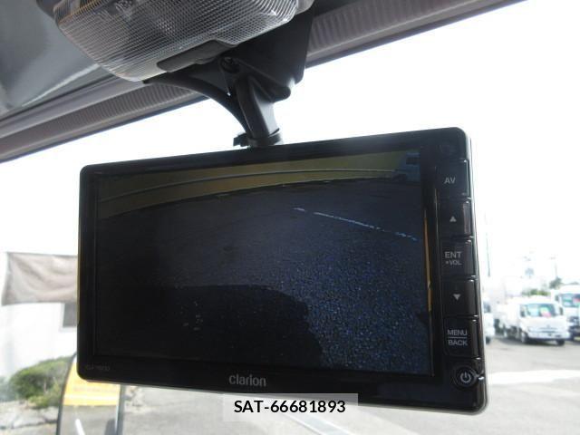 Isuzu ELF TRUCK 2022-06 8229782-17