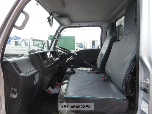 Isuzu ELF TRUCK 2022-06 8229782-21