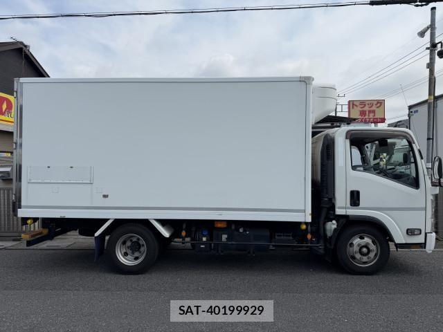 Isuzu ELF TRUCK 2020-02 8229836-3