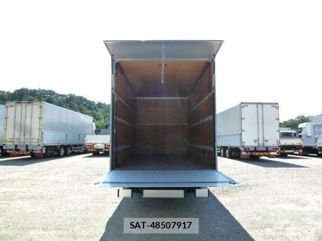 Isuzu ELF TRUCK 2023-06 8229768-10