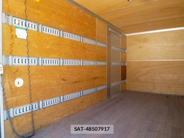 Isuzu ELF TRUCK 2023-06 8229768-14