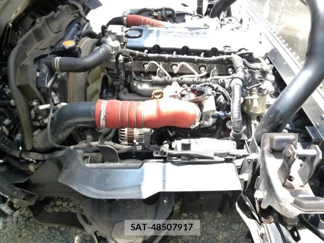Isuzu ELF TRUCK 2023-06 8229768-21