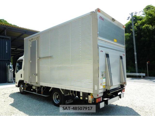 Isuzu ELF TRUCK 2023-06 8229768-5