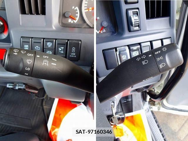 Isuzu ELF TRUCK 2018-09 8229770-25