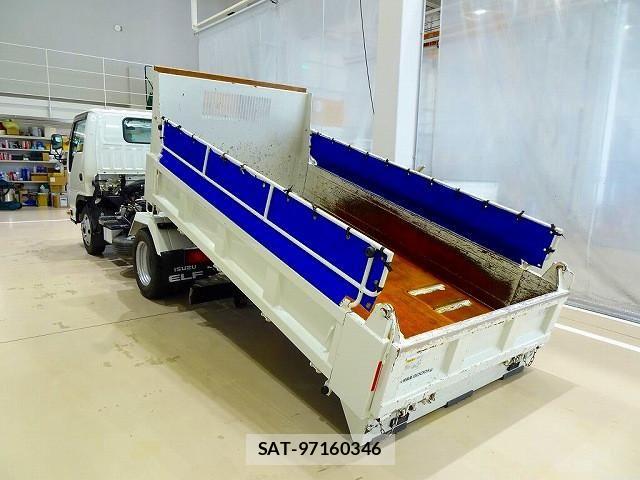 Isuzu ELF TRUCK 2018-09 8229770-3