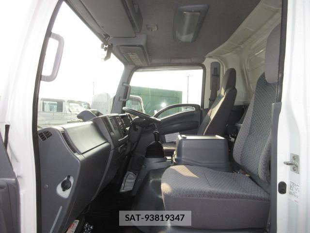 Isuzu ELF TRUCK 2020-01 8229773-25