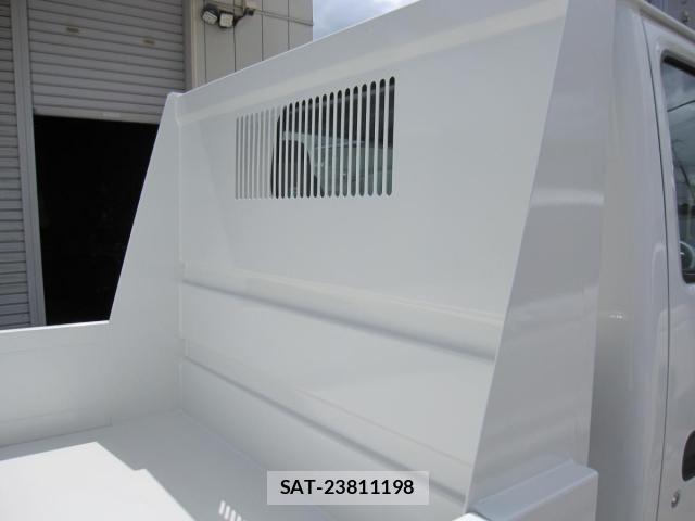 Isuzu ELF TRUCK 2003-04 8229819-10